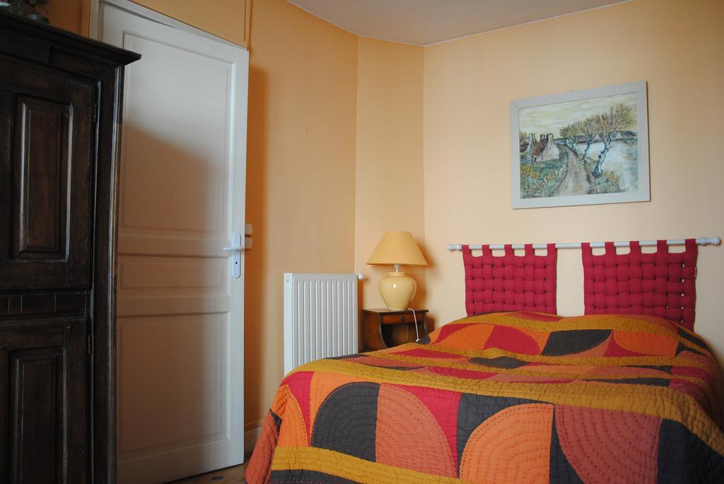 Chambres Chez Mounie Arromanches-les-Bains Rom bilde